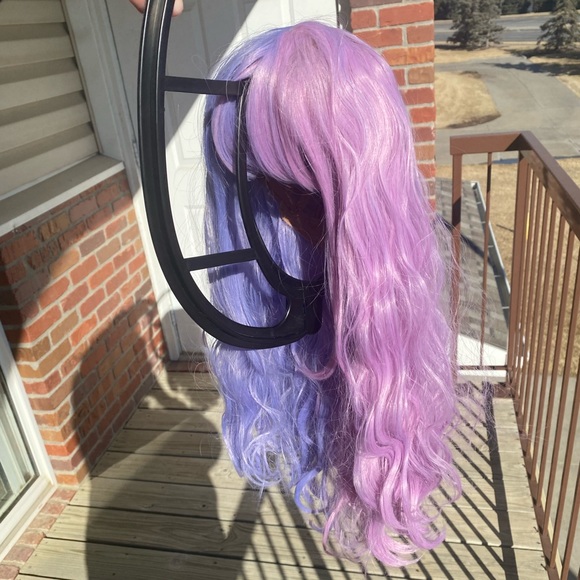 INH Hair Luna Wig - Picture 2 of 10